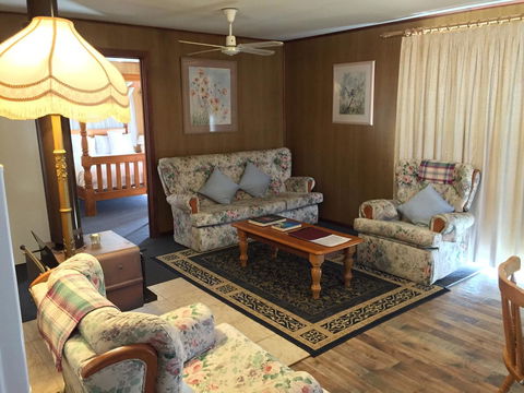 Clare Valley Cabins - Accommodation in Surfers Paradise 24