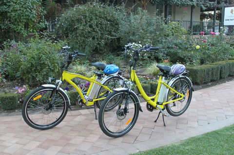 Langmeil Cottages - Accommodation in Surfers Paradise 8