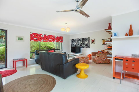 Red Door - Accommodation in Surfers Paradise 1