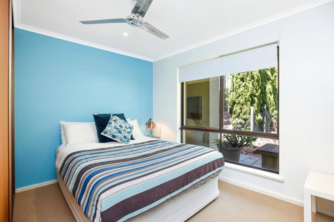 Red Door - Accommodation in Surfers Paradise 8