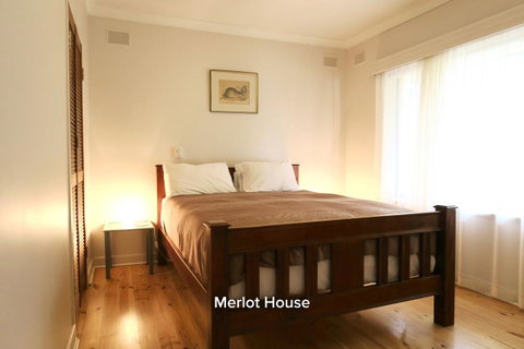 The Lyndoch Motel - Accommodation in Surfers Paradise 32