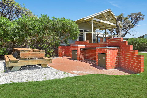 Casa Capri - Aldinga Beach - C21 SouthCoast Holidays - Accommodation in Surfers Paradise 13