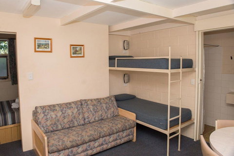 Kalganyi Holiday Park - Accommodation in Surfers Paradise 31