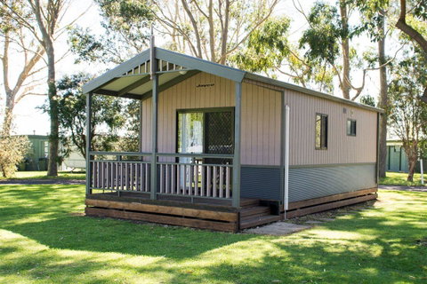 Kalganyi Holiday Park - Accommodation in Surfers Paradise 12
