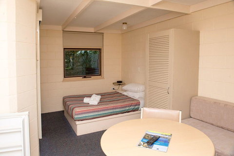 Kalganyi Holiday Park - Accommodation in Surfers Paradise 36