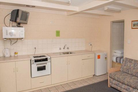 Kalganyi Holiday Park - Accommodation in Surfers Paradise 32
