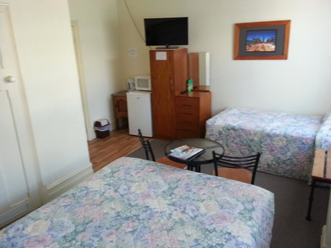 Sonbern Lodge Motel - Accommodation in Surfers Paradise 4