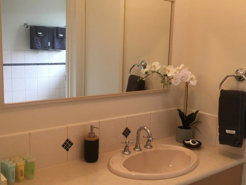 Apartment 229 Mount Gambier - Accommodation in Surfers Paradise 3