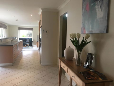 Apartment 229 Mount Gambier - Accommodation in Surfers Paradise 5