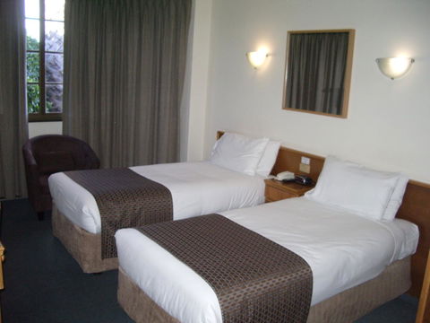 Aviators Lodge - Accommodation in Surfers Paradise 5