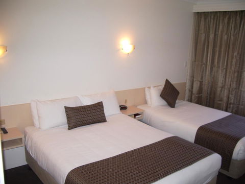 Aviators Lodge - Accommodation in Surfers Paradise 36