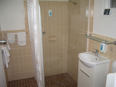 Aviators Lodge - Accommodation in Surfers Paradise 27