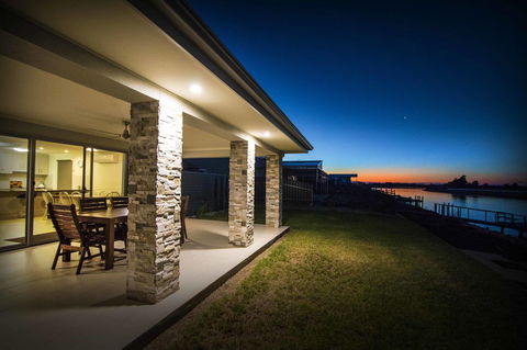 Brock's Base - Accommodation in Surfers Paradise 0