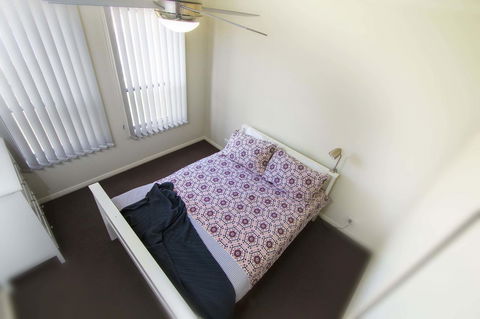 Brock's Base - Accommodation in Surfers Paradise 3