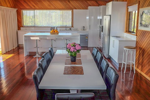 Seacroft - Accommodation in Surfers Paradise 4