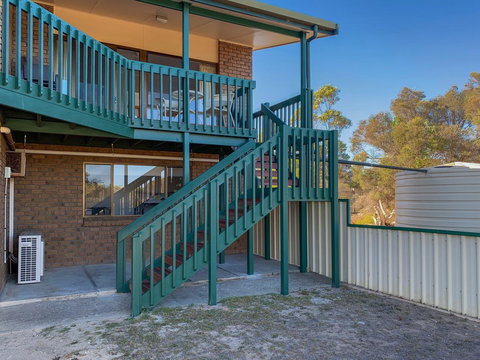Seacroft - Accommodation in Surfers Paradise 28