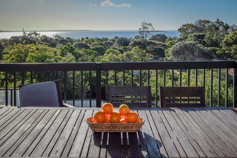 Seacroft - Accommodation in Surfers Paradise 3