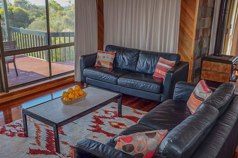 Seacroft - Accommodation in Surfers Paradise 7