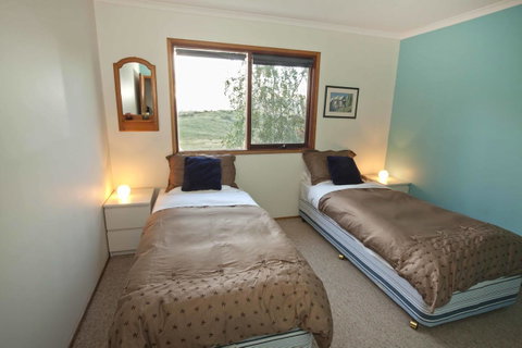 Eagles Range - Accommodation in Surfers Paradise 11
