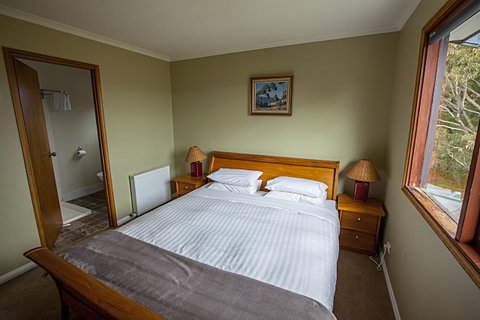 Eagles Range - Accommodation in Surfers Paradise 9