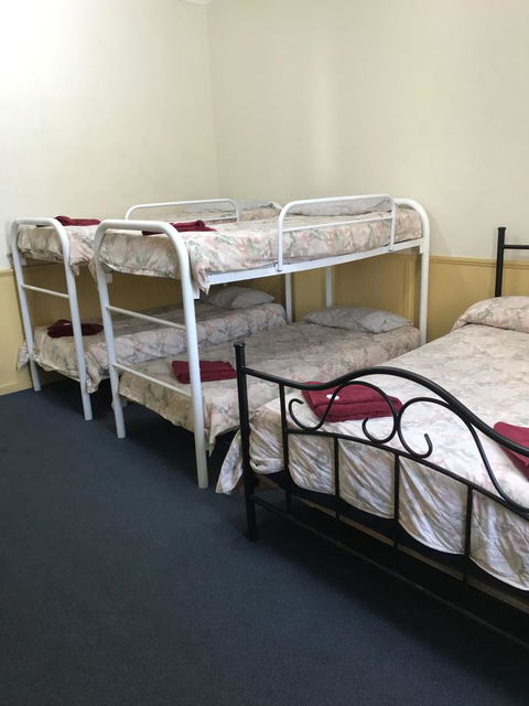 Travelway Motel - Accommodation in Surfers Paradise 7