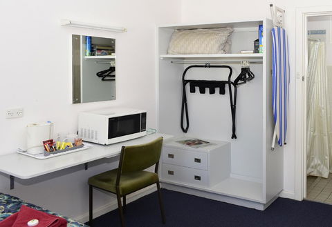 Travelway Motel - Accommodation in Surfers Paradise 24