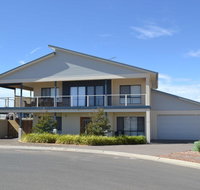 Gizmos Retreat - Accommodation in Surfers Paradise