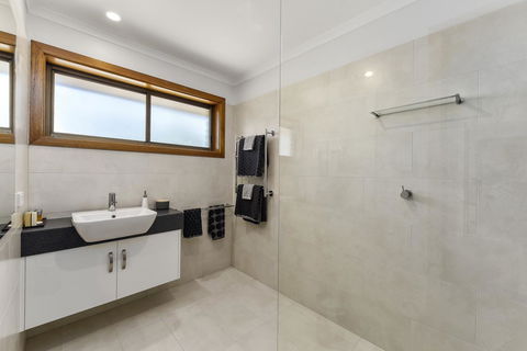 City Four Apartment - Accommodation in Surfers Paradise 4