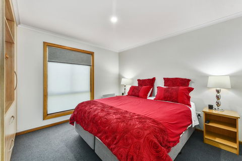 City Four Apartment - Accommodation in Surfers Paradise 3