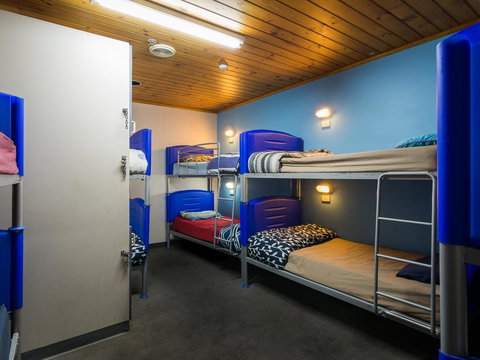 Blue Galah International Backpackers Hostel - Accommodation in Surfers Paradise 2