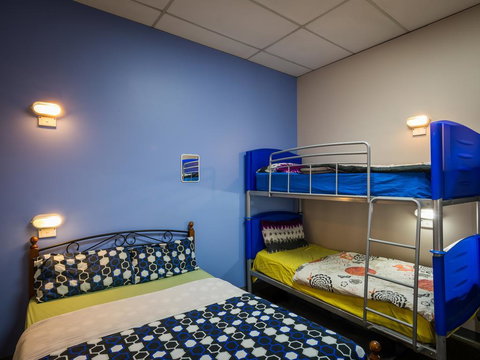 Blue Galah International Backpackers Hostel - Accommodation in Surfers Paradise 4