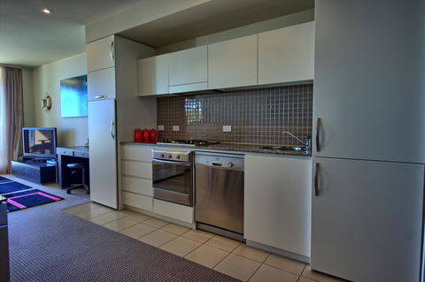 Pier 216 - Accommodation in Surfers Paradise 8