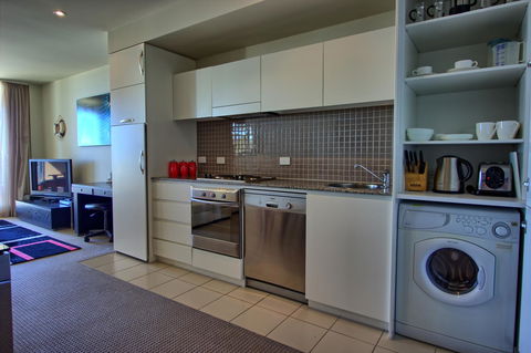 Pier 216 - Accommodation in Surfers Paradise 7