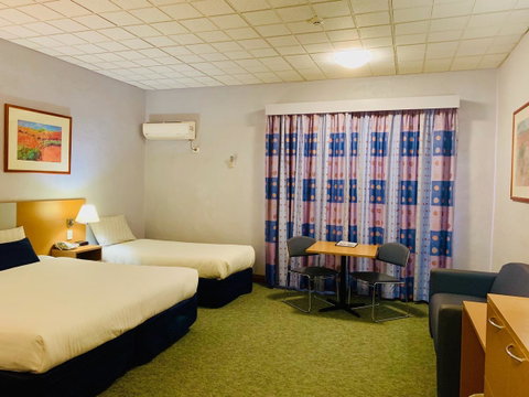 Desert Cave Hotel - Accommodation in Surfers Paradise 26