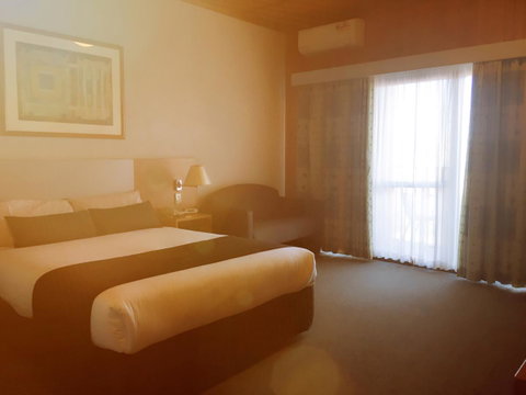 Desert Cave Hotel - Accommodation in Surfers Paradise 42