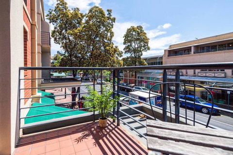 Executive 3 Bedroom Apartment + Internet + Parking - Accommodation in Surfers Paradise 28