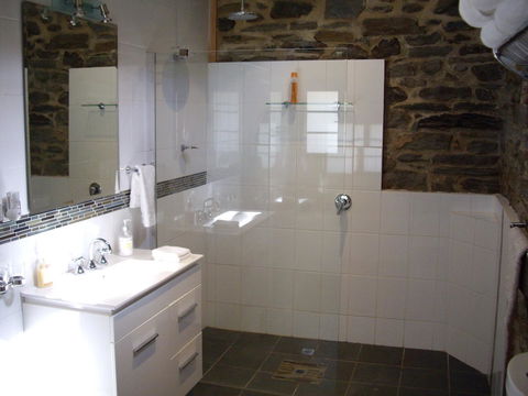 1860 Wine Country Cottages - Accommodation in Surfers Paradise 19