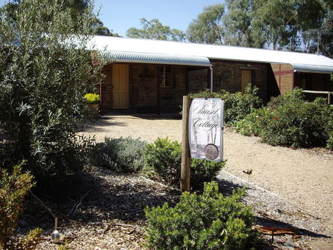 1860 Wine Country Cottages - Accommodation in Surfers Paradise 22