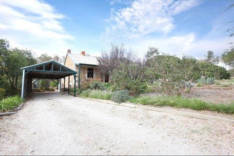 D2 At Watervale - Accommodation in Surfers Paradise 5