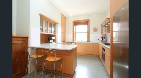 D2 At Watervale - Accommodation in Surfers Paradise 9