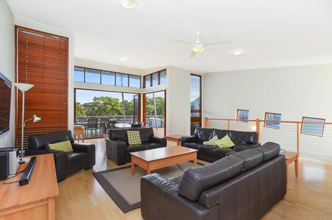 Villa 53 South Shores - Normanville S14 - Accommodation in Surfers Paradise 14