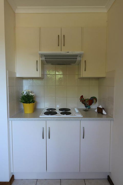 Linger Longer Vineyard - Accommodation in Surfers Paradise 7