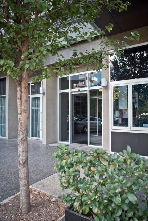 Luxury City Apt With Pool, Gym, Spa, Netflix - Accommodation in Surfers Paradise 1