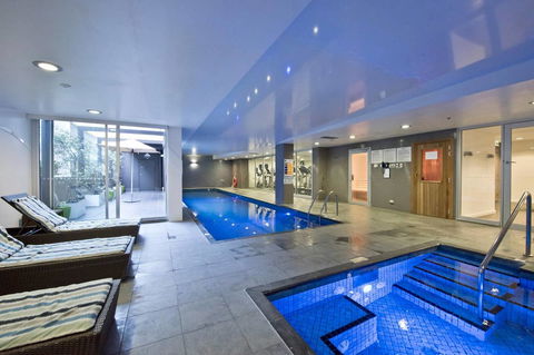 Luxury City Apt With Pool, Gym, Spa, Netflix - Accommodation in Surfers Paradise 22