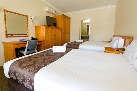 Abcot Inn - Accommodation in Surfers Paradise 17