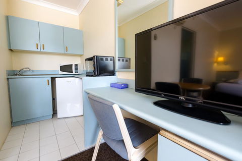 Abcot Inn - Accommodation in Surfers Paradise 3