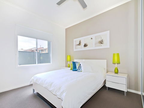 Seas The Day - Accommodation in Surfers Paradise 11