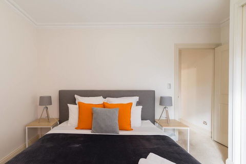 One Bedroom In Adelaideâ€™s East End FREE WIFI*Netflix*Parking - Accommodation in Surfers Paradise 7