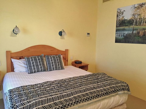 Coonawarra Place Motor Inn - Accommodation in Surfers Paradise 34