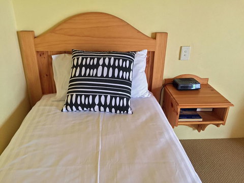 Coonawarra Place Motor Inn - Accommodation in Surfers Paradise 43